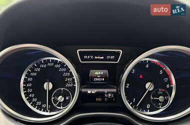 Внедорожник / Кроссовер Mercedes-Benz M-Class 2013 в 