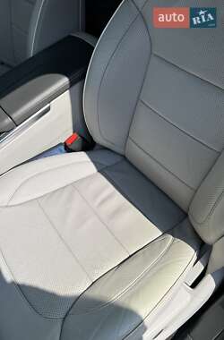 Внедорожник / Кроссовер Mercedes-Benz M-Class 2013 в 