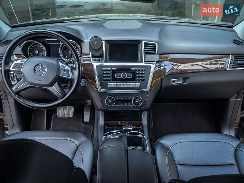 Позашляховик / Кросовер Mercedes-Benz M-Class 2014 в Виноградові