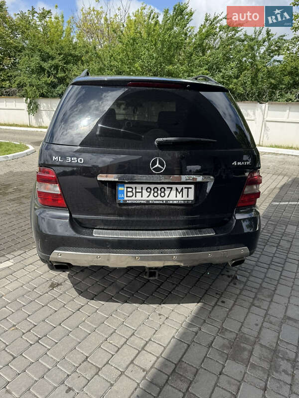 Позашляховик / Кросовер Mercedes-Benz M-Class 2007 в Одесі
