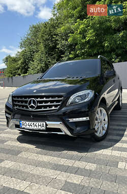 Позашляховик / Кросовер Mercedes-Benz M-Class 2014 в Ужгороді