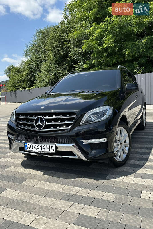 Внедорожник / Кроссовер Mercedes-Benz M-Class 2014 в 