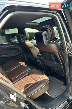 Внедорожник / Кроссовер Mercedes-Benz M-Class 2014 в 