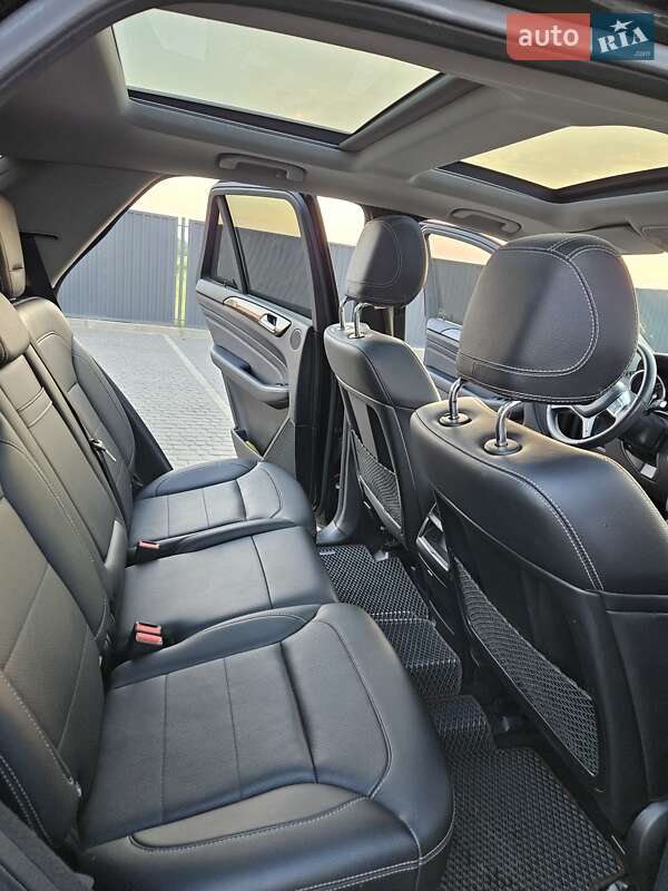 Внедорожник / Кроссовер Mercedes-Benz M-Class 2013 в Мукачево