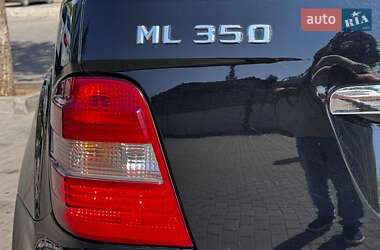 Внедорожник / Кроссовер Mercedes-Benz M-Class 2006 в 