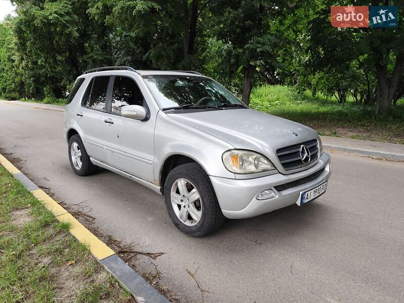 Внедорожник / Кроссовер Mercedes-Benz M-Class 2001 в Киеве