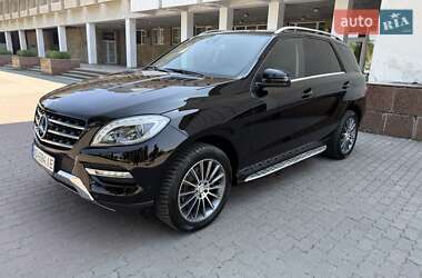 Внедорожник / Кроссовер Mercedes-Benz M-Class 2013 в 