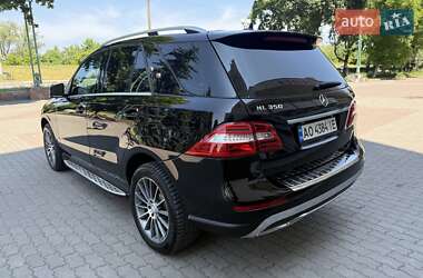 Внедорожник / Кроссовер Mercedes-Benz M-Class 2013 в 
