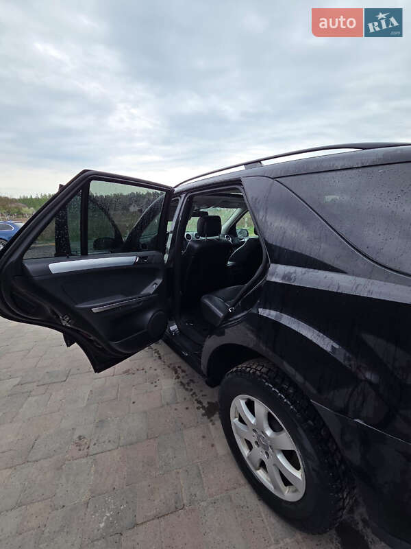 Внедорожник / Кроссовер Mercedes-Benz M-Class 2008 в Сарнах