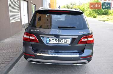 Внедорожник / Кроссовер Mercedes-Benz M-Class 2013 в 