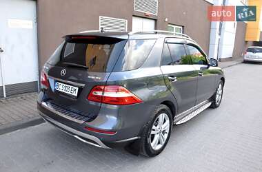 Внедорожник / Кроссовер Mercedes-Benz M-Class 2013 в 