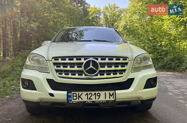 Внедорожник / Кроссовер Mercedes-Benz M-Class 2008 в 