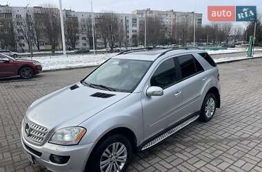 Внедорожник / Кроссовер Mercedes-Benz M-Class 2007 в 