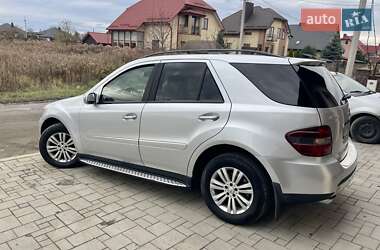 Внедорожник / Кроссовер Mercedes-Benz M-Class 2007 в 