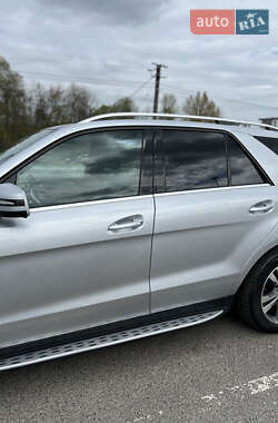 Внедорожник / Кроссовер Mercedes-Benz M-Class 2011 в 
