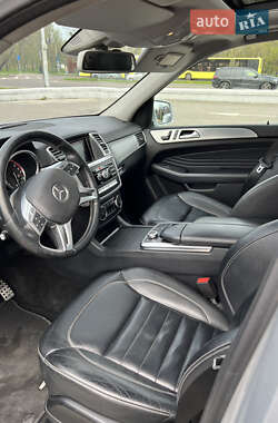 Внедорожник / Кроссовер Mercedes-Benz M-Class 2011 в 