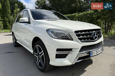 Позашляховик / Кросовер Mercedes-Benz M-Class 2012 в 