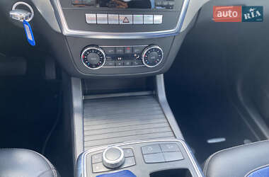 Внедорожник / Кроссовер Mercedes-Benz M-Class 2012 в 