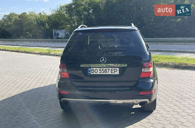Внедорожник / Кроссовер Mercedes-Benz M-Class 2009 в 