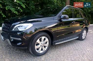 Внедорожник / Кроссовер Mercedes-Benz M-Class 2012 в 