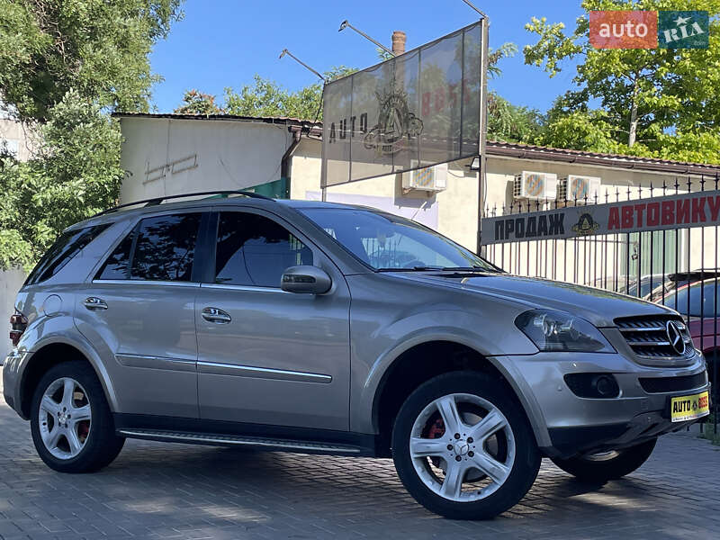 Позашляховик / Кросовер Mercedes-Benz M-Class 2007 в Миколаєві