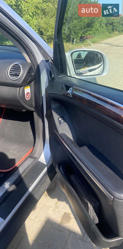 Внедорожник / Кроссовер Mercedes-Benz M-Class 2008 в Черновцах