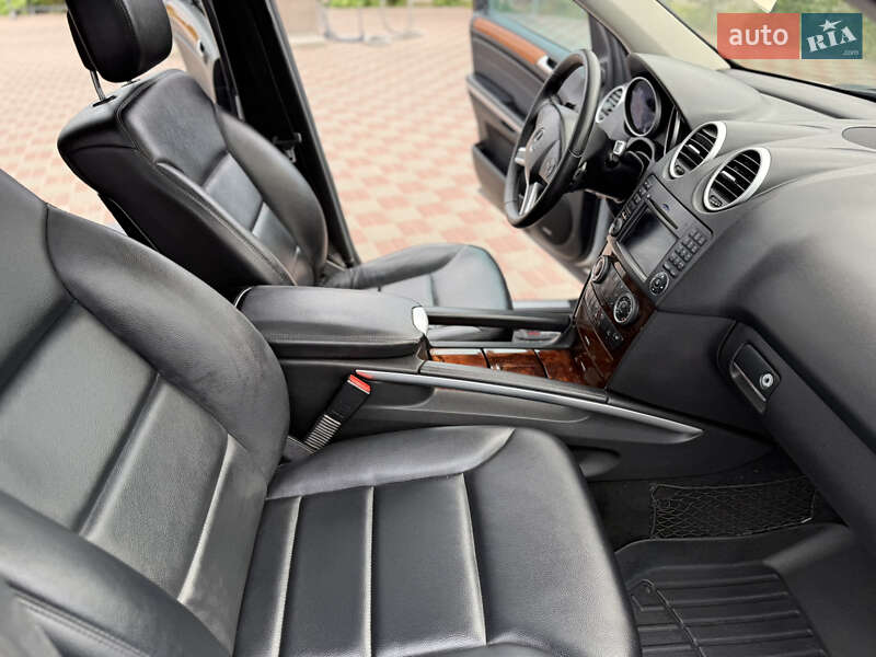 Внедорожник / Кроссовер Mercedes-Benz M-Class 2008 в Переяславе