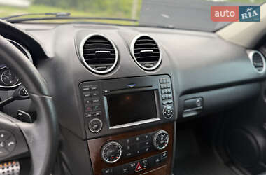 Внедорожник / Кроссовер Mercedes-Benz M-Class 2008 в 