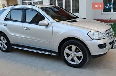 Внедорожник / Кроссовер Mercedes-Benz M-Class 2008 в 