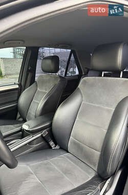 Внедорожник / Кроссовер Mercedes-Benz M-Class 2010 в 