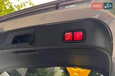 Внедорожник / Кроссовер Mercedes-Benz M-Class 2015 в 