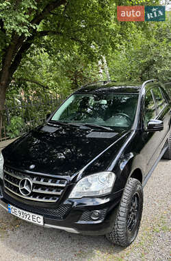Позашляховик / Кросовер Mercedes-Benz M-Class 2011 в Чернівцях