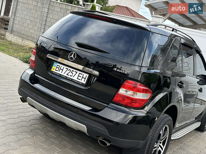 Внедорожник / Кроссовер Mercedes-Benz M-Class 2007 в Одессе