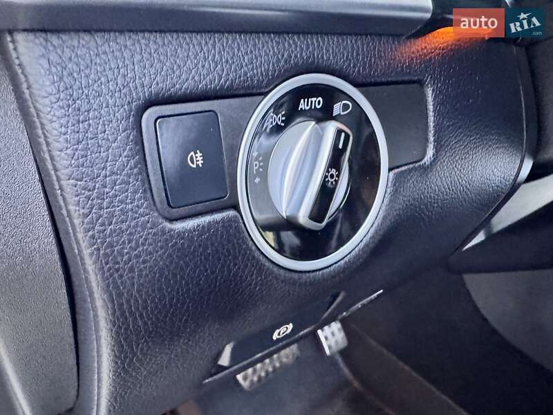 Позашляховик / Кросовер Mercedes-Benz M-Class 2015 в Одесі