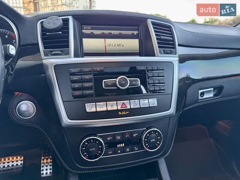Позашляховик / Кросовер Mercedes-Benz M-Class 2015 в Одесі