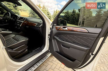Внедорожник / Кроссовер Mercedes-Benz M-Class 2012 в 
