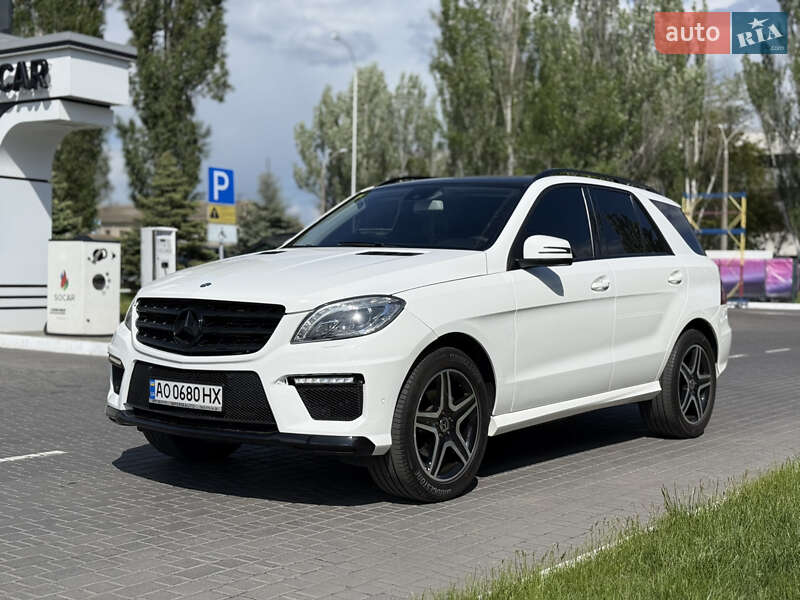 Внедорожник / Кроссовер Mercedes-Benz M-Class 2014 в Одессе