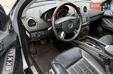 Внедорожник / Кроссовер Mercedes-Benz M-Class 2007 в 
