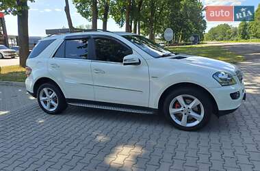 Внедорожник / Кроссовер Mercedes-Benz M-Class 2008 в 