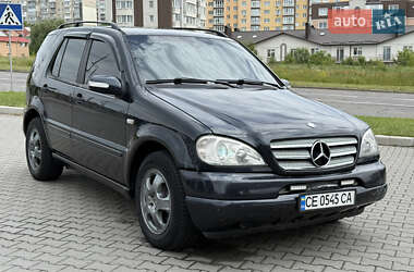 Внедорожник / Кроссовер Mercedes-Benz M-Class 2000 в 