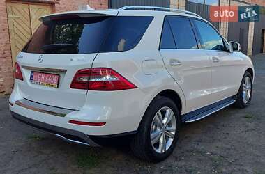 Внедорожник / Кроссовер Mercedes-Benz M-Class 2014 в 