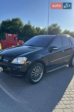 Внедорожник / Кроссовер Mercedes-Benz M-Class 2008 в 