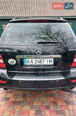 Позашляховик / Кросовер Mercedes-Benz M-Class 2010 в 