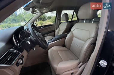 Внедорожник / Кроссовер Mercedes-Benz M-Class 2012 в 