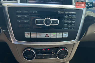 Внедорожник / Кроссовер Mercedes-Benz M-Class 2012 в 