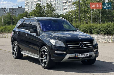 Внедорожник / Кроссовер Mercedes-Benz M-Class 2012 в 