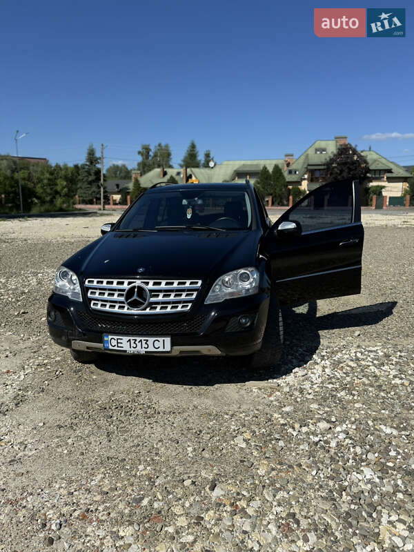 Внедорожник / Кроссовер Mercedes-Benz M-Class 2008 в Краматорске