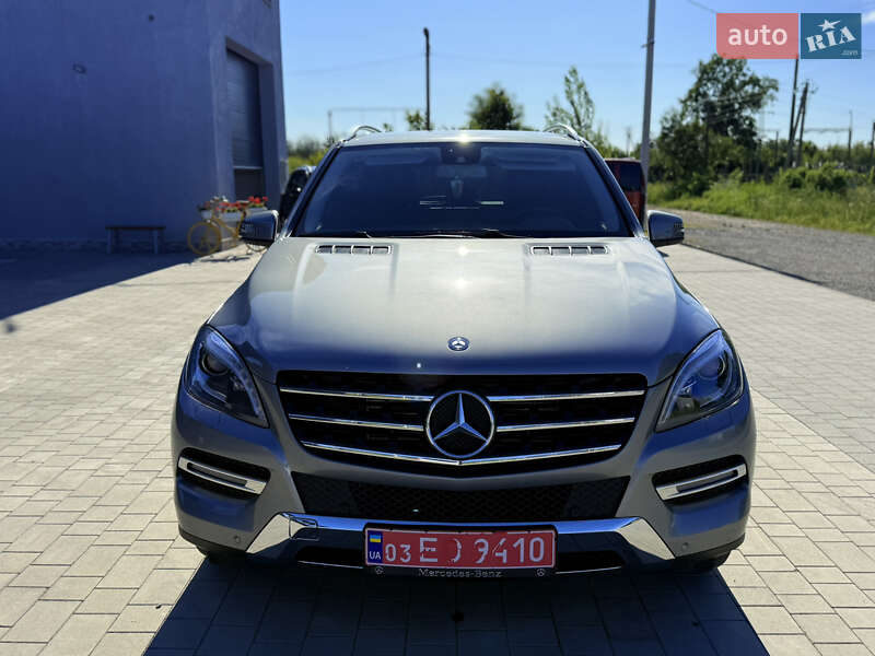 Позашляховик / Кросовер Mercedes-Benz M-Class 2015 в Виноградові