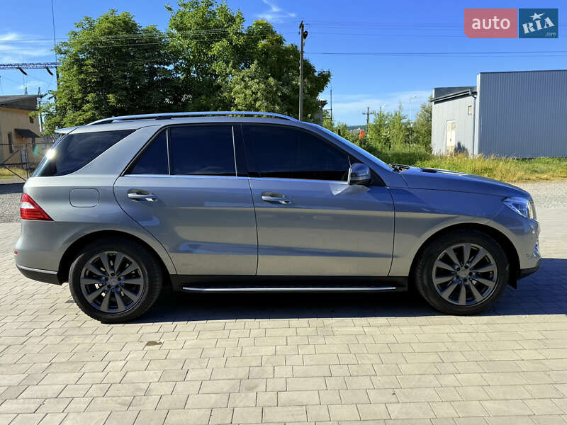 Позашляховик / Кросовер Mercedes-Benz M-Class 2015 в Виноградові