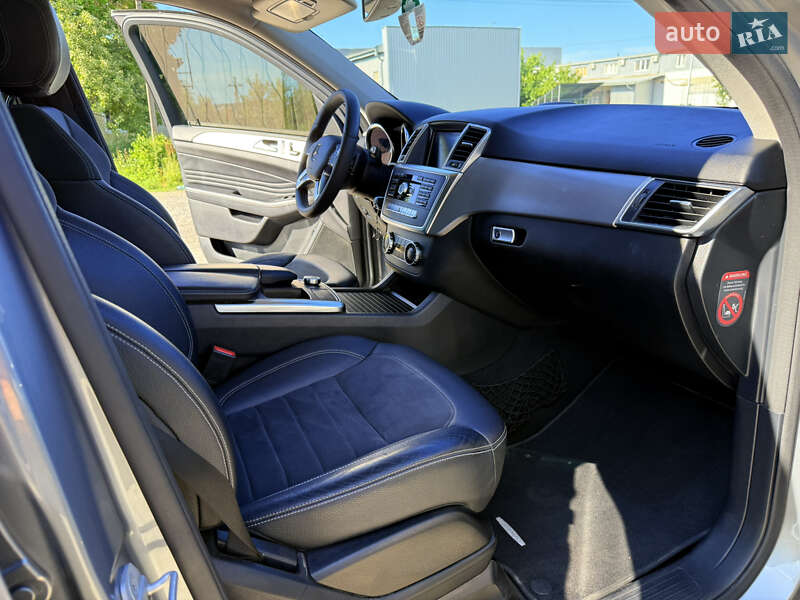 Позашляховик / Кросовер Mercedes-Benz M-Class 2015 в Виноградові